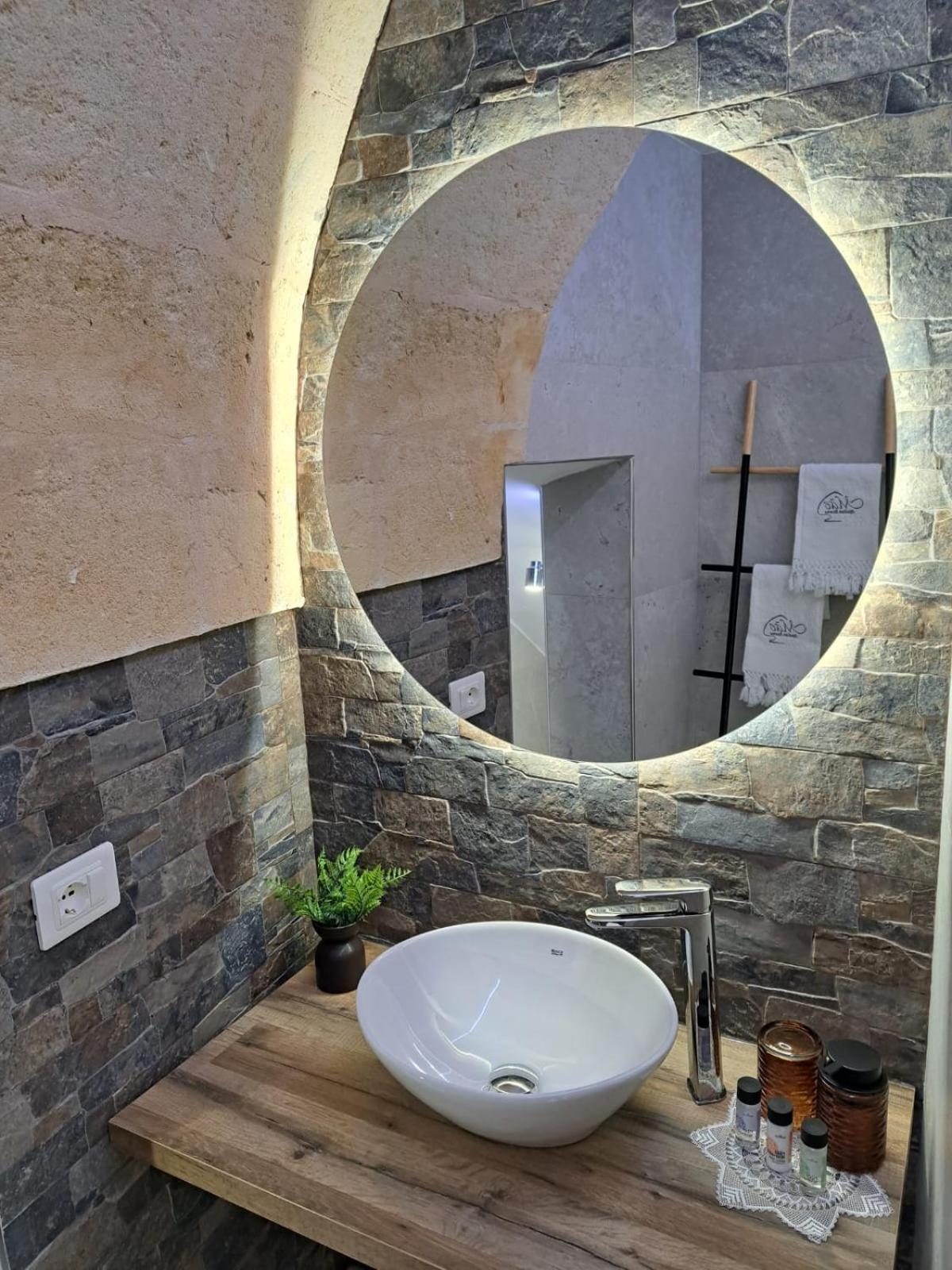 Mae Apulian Rooms Grottaglie Exterior foto